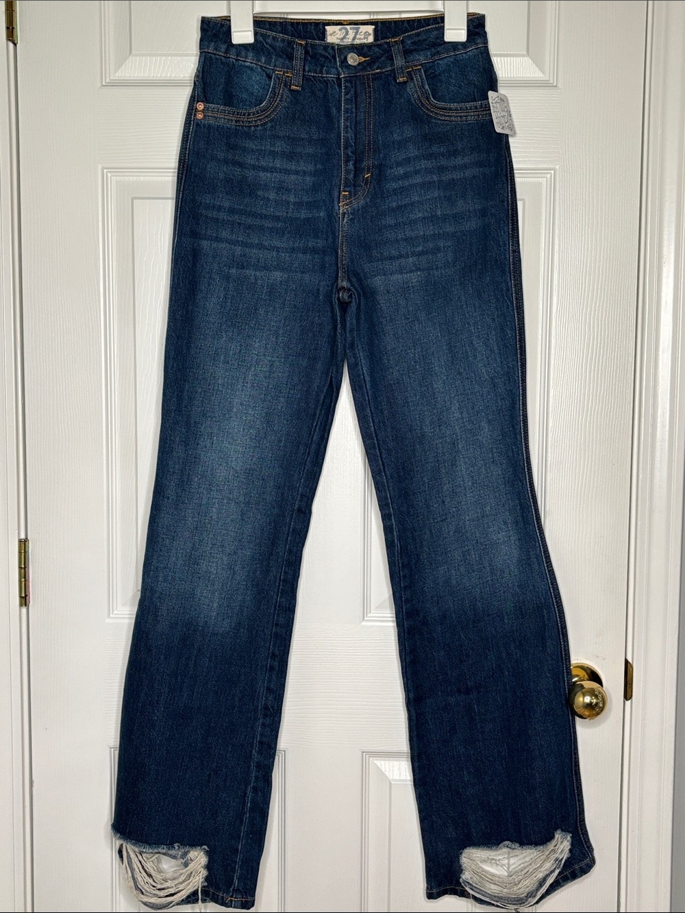 We The Free Distressed Hem Jeans NWT Size 27 Inseam 32